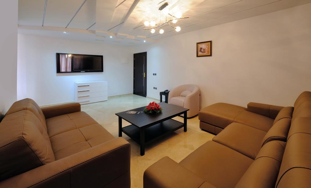 Apartahotel Mouna
