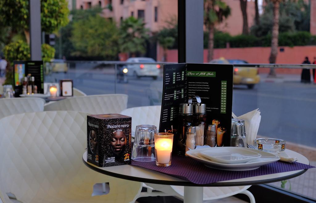 Mouna Apartahotel 3*