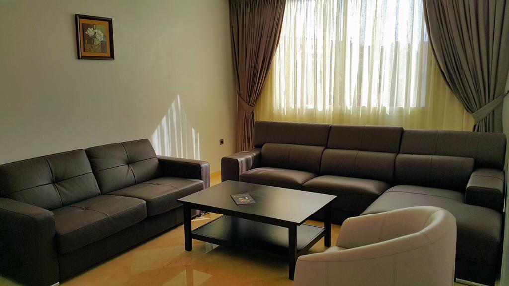 Mouna Apartahotel